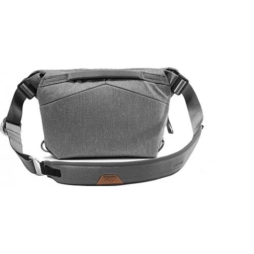  Peak Design Everyday Sling 3L