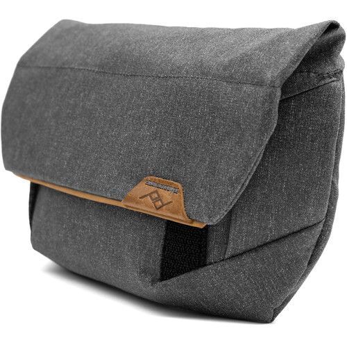  Peak Design Field Pouch v2 (Charcoal)