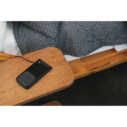  Peak Design Mobile Magnetic Wireless Smartphone Charging Stand