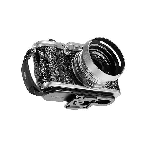  Peak Design Micro Clutch I-Plate mirrorless camera finger strap