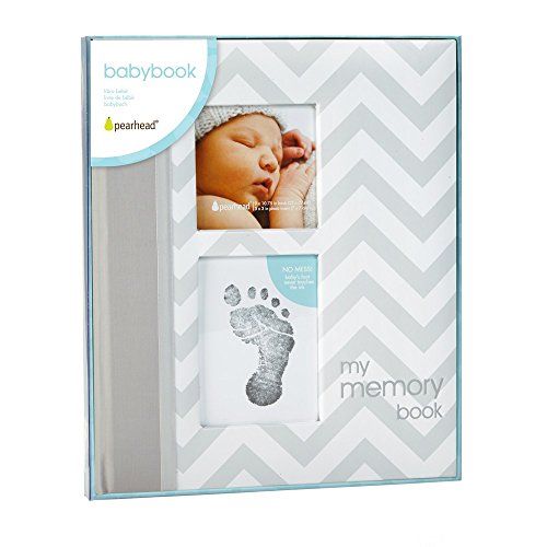  [아마존베스트]Pearhead First 5 Years Chevron Baby Memory Book with Clean-Touch Baby Safe Ink Pad to Make Baby’s Hand or Footprint Included, Gray