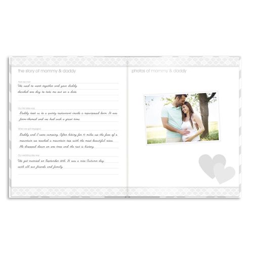  [아마존베스트]Pearhead First 5 Years Chevron Baby Memory Book with Clean-Touch Baby Safe Ink Pad to Make Baby’s Hand or Footprint Included, Gray