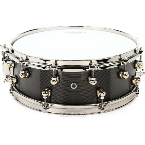  Pearl Dennis Chambers Cast Aluminum Signature Snare Drum - 5 x 14-inch - Black Nickel