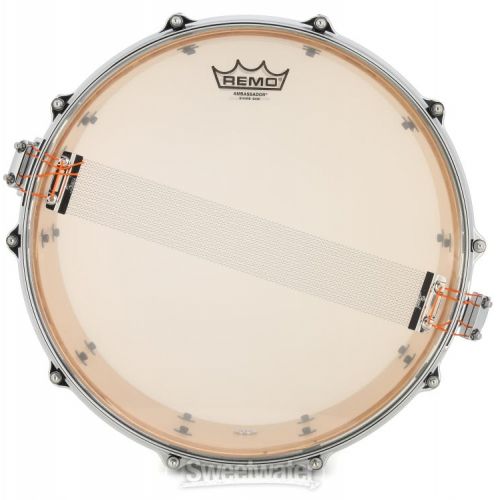  Pearl Masters Maple Snare Drum - 6.5 x 14-inch - Arctic White