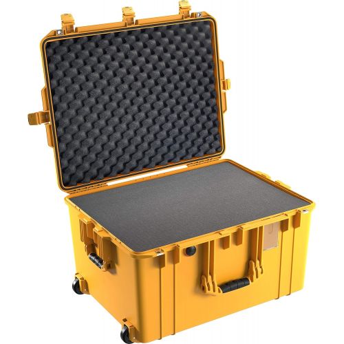  Pelican Air 1637 Case with Foam (Black)