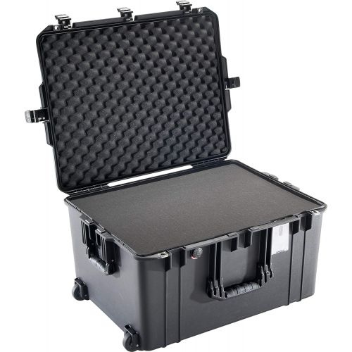  Pelican Air 1637 Case with Foam (Black)