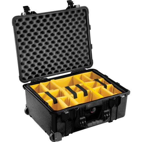  Pelican 1560 Case With Padded Dividers (Black)