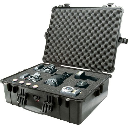  Pelican 1600 Case with Foam Set (Black)