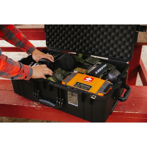  Pelican 1595AirWF Wheeled Hard Case (Yellow, 56.6L)