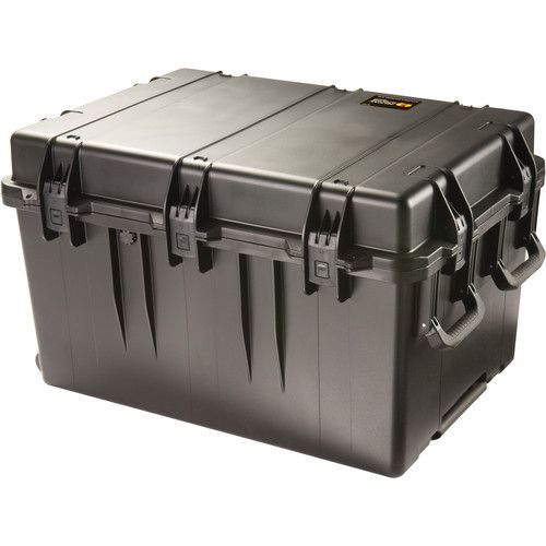  Pelican iM3075 Storm Trak Case with Foam (Black)