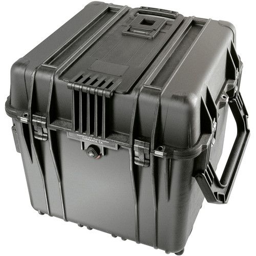  Pelican 0340 Cube Case with Foam (Black)