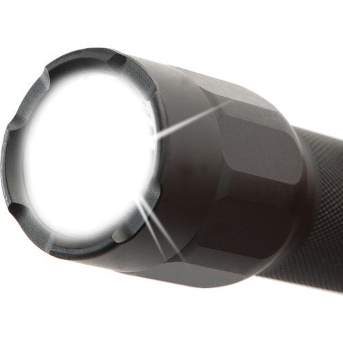  Pelican 7000 LED Flashlight v2 (Black)