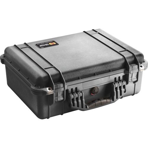  Pelican 1524 Waterproof 1520 Case with Padded Dividers (Black)