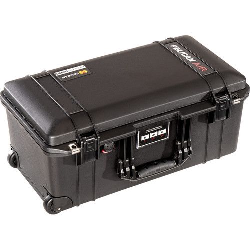  Pelican 1556 Wheeled Air Case without Foam (Black)