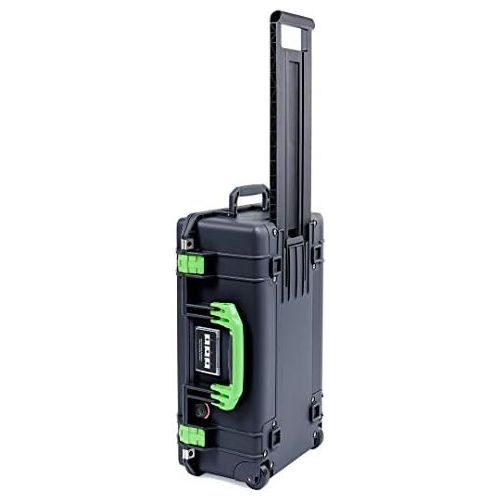  Black Pelican 1535 Air case with Lime Green Handle & latches. No Foam - Empty.