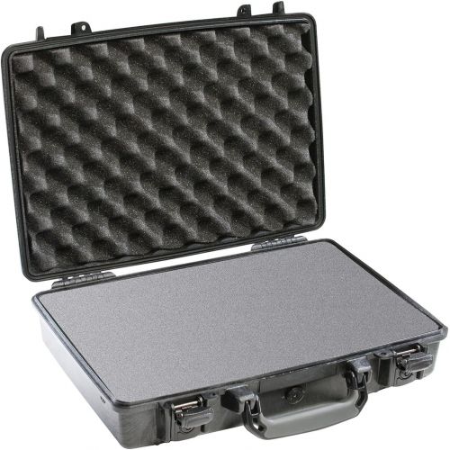  Pelican 1085 Laptop Case With Foam (Black)