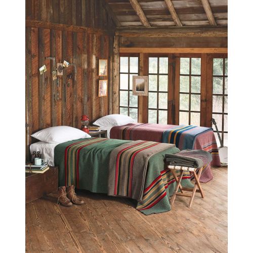  Pendleton Yakima Camp Thick Warm Wool Indoor Outdoor Striped Throw Blanket, Lake, Queen