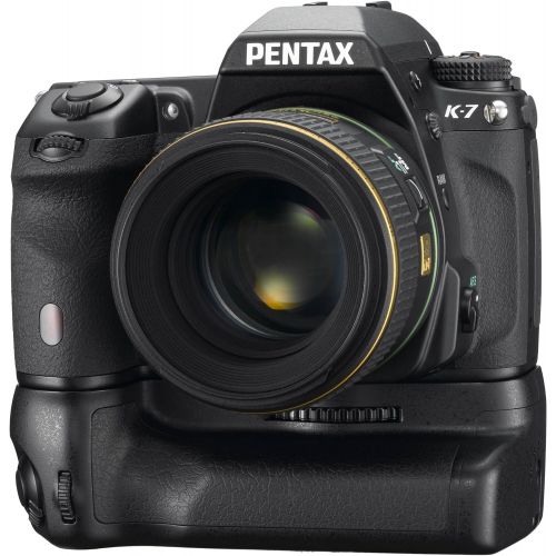  Pentax K-7 14.6 MP Digital SLR with Shake Reduction and 720p HD Video (Body Only)