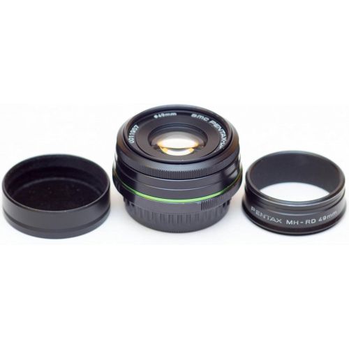  Pentax 70mm f2.4 DA Limited Lens for Pentax and Samsung Digital SLR Cameras