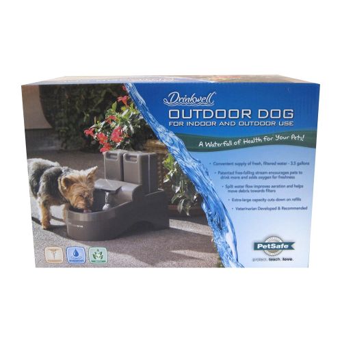  PetSafe Drinkwell Indoor/Outdoor Dog Fountain, Pet Drinking Fountain for Dogs and Cats, 450 oz. Water Capacity