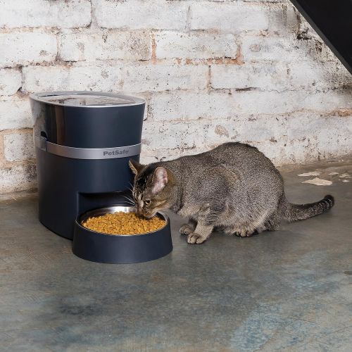  PetSafe Smart Feed Automatic Dog and Cat Feeder, Smartphone, 24-Cups, Wi-Fi Enabled App for iPhone and Android, Award Winning Pet Feeder