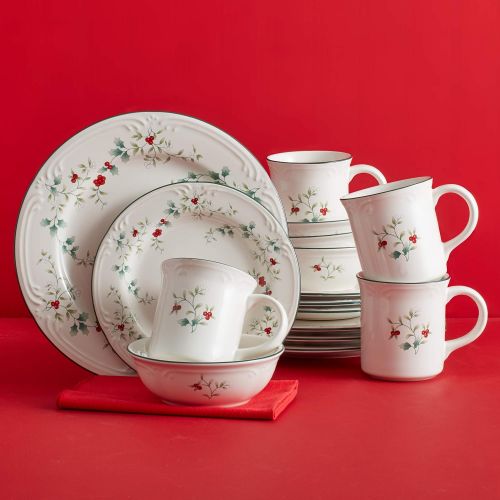  Pfaltzgraff Winterberry 16-Piece Dinnerware Set, Service for 4