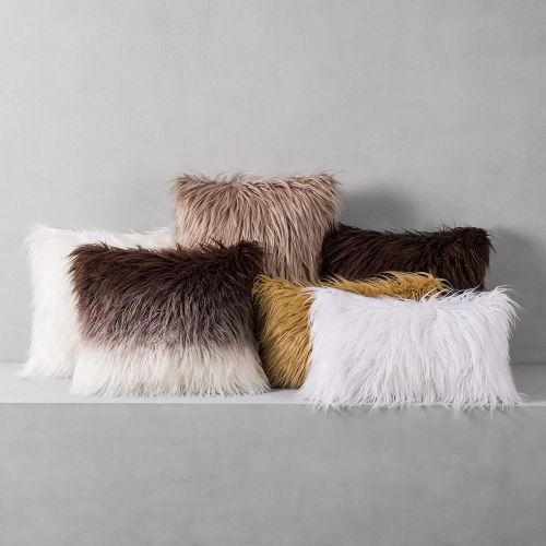  [아마존 핫딜] [아마존핫딜]Phantoscope Luxury Series Pack of 2 Decorative Faux Fur Throw Pillow Case Cushion Cover, Off White 18 x 18 inches, 45 x 45 cm