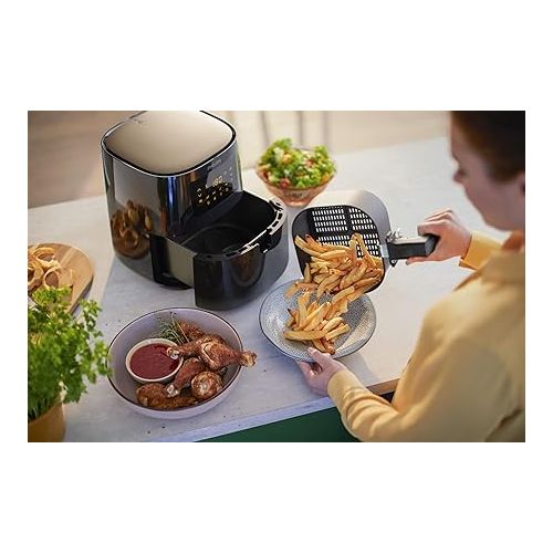 필립스 PHILIPS 3000 Series Air Fryer Essential Compact with Rapid Air Technology, 13-in-1 Cooking Functions to Fry, Bake, Grill, Roast & Reheat with up to 90% Less Fat*, 4.1L capacity, Black (HD9252/91)