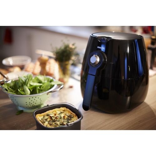  [아마존베스트]Philips Kitchen Appliances Baking Master Accessory Kit with Baking Pan and Silicone Muffin Cups-for compact air fryer models, HD9925/01, Black