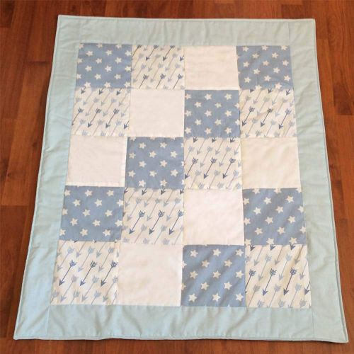  Pillowerus Handmade 100% Cotton Newborn/Baby/Toddler Patchwork 29x36 Arrows and Stars Pattern Soft Blue/White Blanket/Quilt/Playmat/Comforter