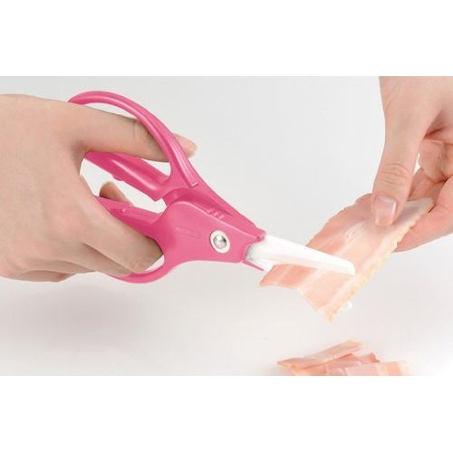  Pink kitchen scissors from Kyocera Kyocera Pink ceramic scissors CH-350-PK