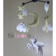 Pinklemonco Unicorn baby mobile