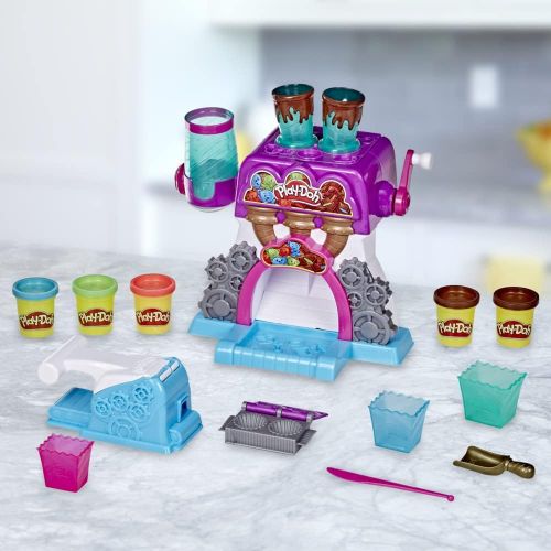  [아마존베스트]Play-Doh Kitchen Creations Candy Delight Playset for Kids 3 Years and Up with 5 Cans, Non-Toxic