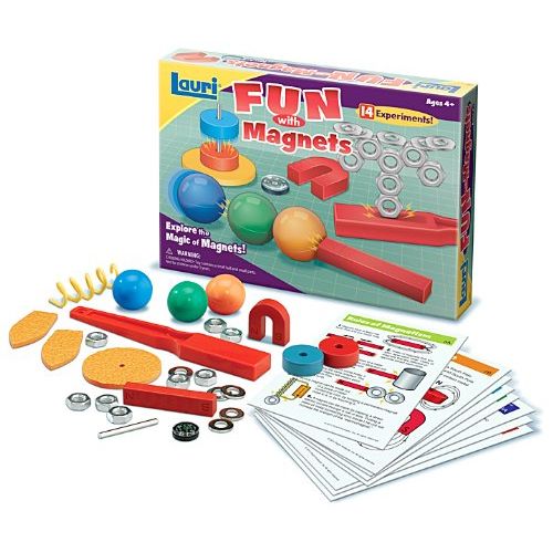  PlayMonster Lauri - Fun with Magnets
