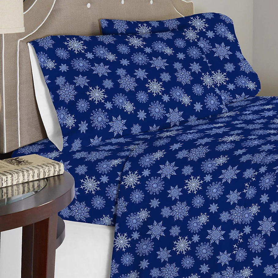 Pointehaven 175 GSM Snowflakes Flannel Sheet Set in Navy