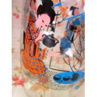 /Pommedejour Vintage Carafe, Japanese Geisha Girl, Decorated Water Jug, Asiatique Decor, Boho Decor, Decorated Pitcher, Asiatique Kitchenalia, Glass Jug