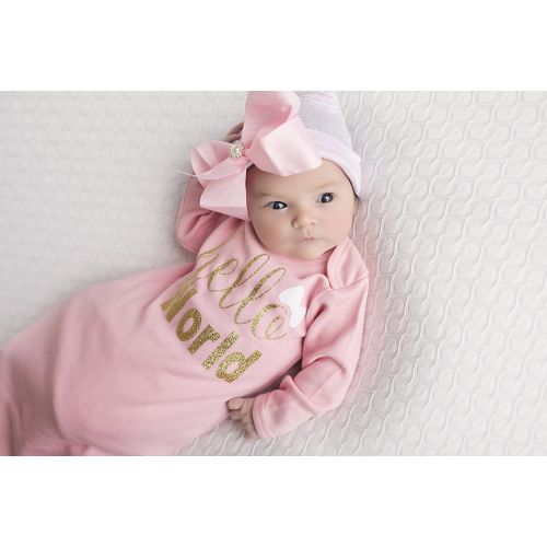  Posh Peanut Hello World Infant Baby Gown Layette Soft Sleeper Newborn Girls Soft Beanie Girl Outfit Pink Gold