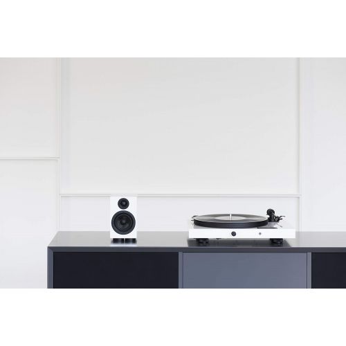  Pro-Ject All-in-One Turntable, White/High Gloss (Jukebox E (OM5e) - White)