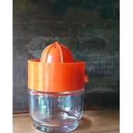/Putnamandspeedwell Vintage Orange Gemco Citrus Juicer, Kitchen Essential, Great for Baking, Morning Juice, Easy to Clean, Twist Top, Made in USA