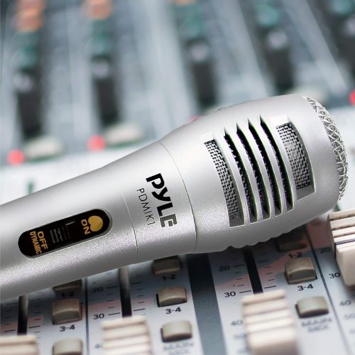  [아마존베스트]Pyle Wired Dynamic Microphone-Professional Moving Coil Unidirectional Handheld Mic with Built-in Acoustic Pop Filter, XLR Connector, Silver, Apple (PDMIK1)