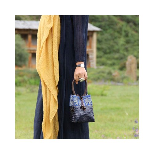  QTKJ Hand-woven Mini Retro Elephant Pattern Straw Handbag Bag Summer Beach Boho Rattan Travel Tote Bag with Wooden Beaded Tassel Pendant (Black)