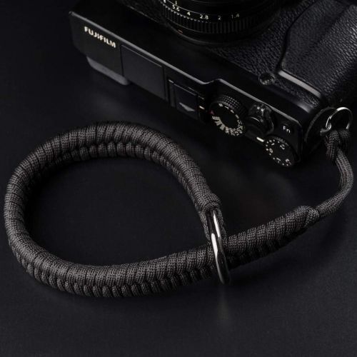  [아마존베스트]Qiang Ni Camera Wrist Strap (550 Paracord/Black) Higher-end and Safer Adjustable Camera Wrist Lanyard, Suitable for Nikon/Canon/Sony/Panasonic/Fujifilm/Olympus DSLR or Mirrorless Camera Han