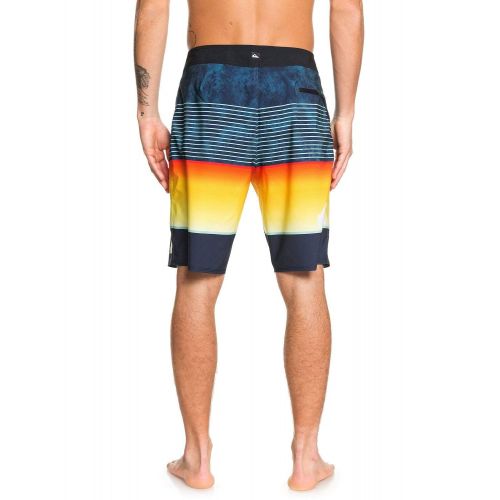 퀵실버 Quiksilver Mens Highline Slab 20 Boardshort Swim Trunk