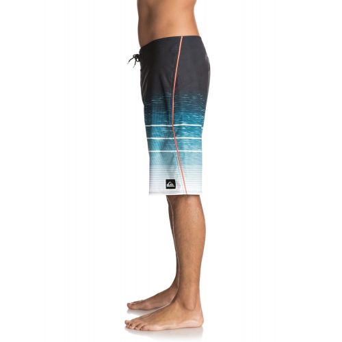 퀵실버 Quiksilver Mens Slab Momentum Vee 21 Boardshort