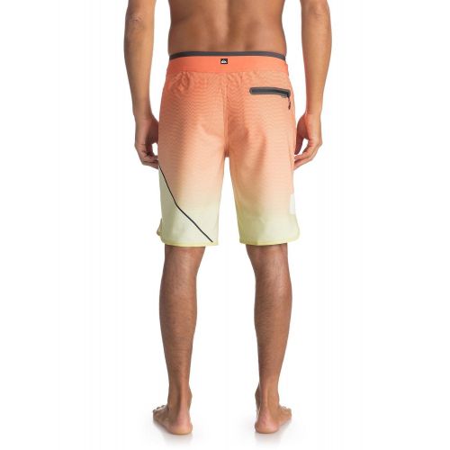 퀵실버 Quiksilver Mens Highline New Wave 20 Swim Trunk