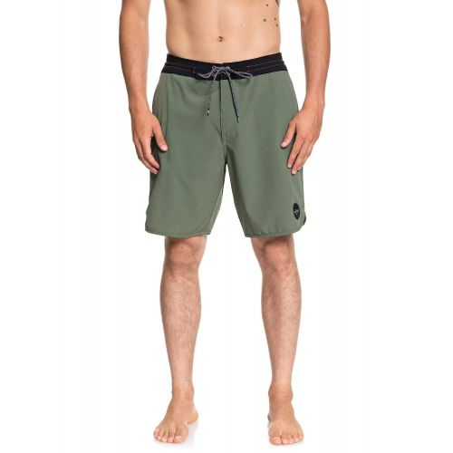 퀵실버 Quiksilver Mens Alta Beachshort 19 Boardshort Swim Trunk