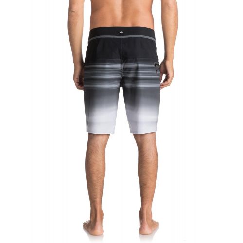 퀵실버 Quiksilver Mens Hold Down Vee 20 Boardshort Swim Trunk