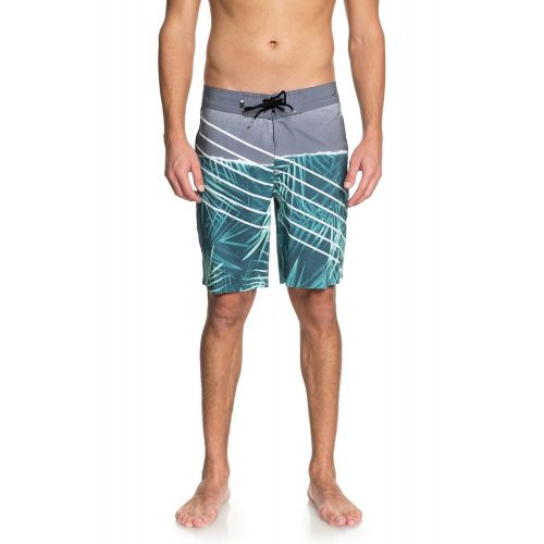 퀵실버 Quiksilver Mens Highline Palm Slash 19 Boardshort Swim Trunk, Tropic Green, 40