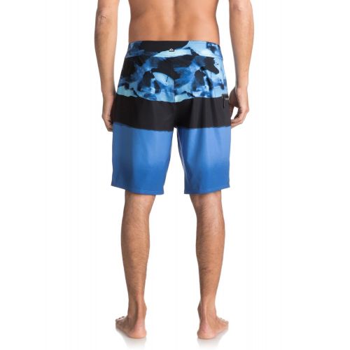 퀵실버 Quiksilver Mens Blocked Resin Camo 20 Boardshort