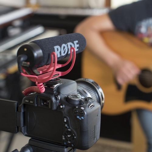 로데 RØDE Microphones Rode VideoMic GO Lightweight On-Camera Microphone with Integrated Rycote Shockmount